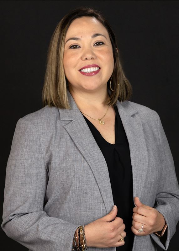 Library Assistant Director Jessica Berger